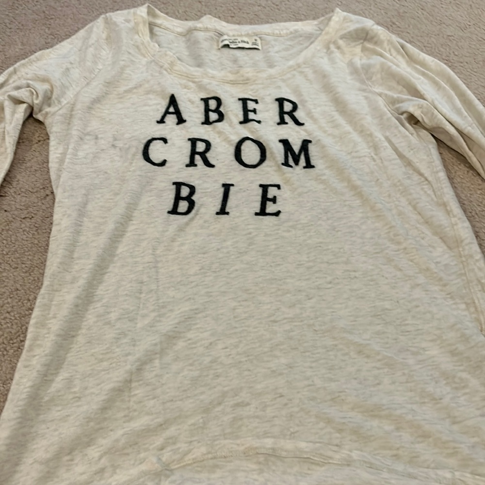 Abercrombie long sleeve tee. Small stain see pic.